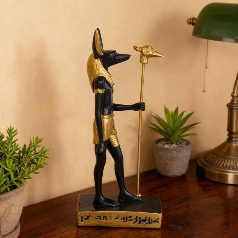 Anubis Statue aus Kunstharz von Simplistic Living Home in Schwarz und Gold zur Dekoration für dein Zuhause - Bild 2