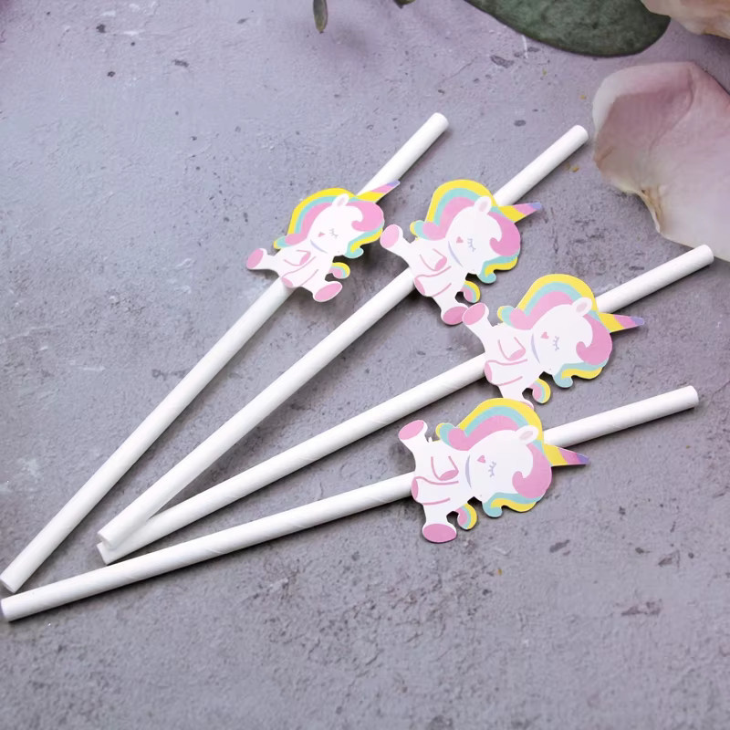 Einhorn Cupcake Topper aus Papier in Mehrfarbig für Kindergeburtstage und Babypartys als DIY Partydekoration - Bild 2