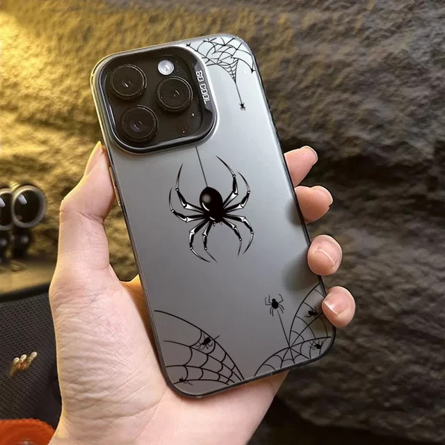 Handyhülle mit Cartoon Black Spider Design für iPhone 16 15 14 13 12 11 Pro Max Plus SE in Schwarz und Silber - Bild 1