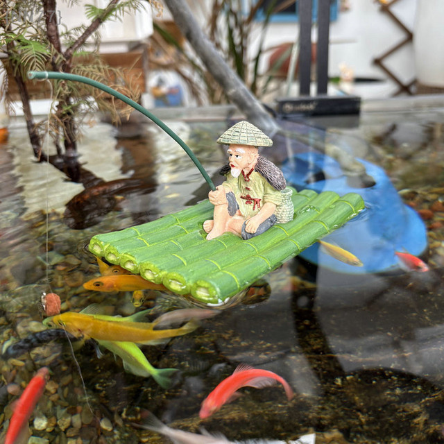 Bambusfloß Jiang Taigong Angelornament in Grün für Aquarium, Hofteich und Heimdekoration - Bild 1