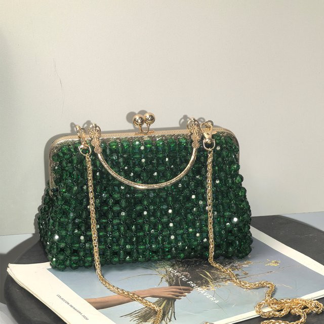 YYFAMULEY Clutch, smaragdgrün, Perlen, goldener Rahmen, Kettenriemen - Bild 1