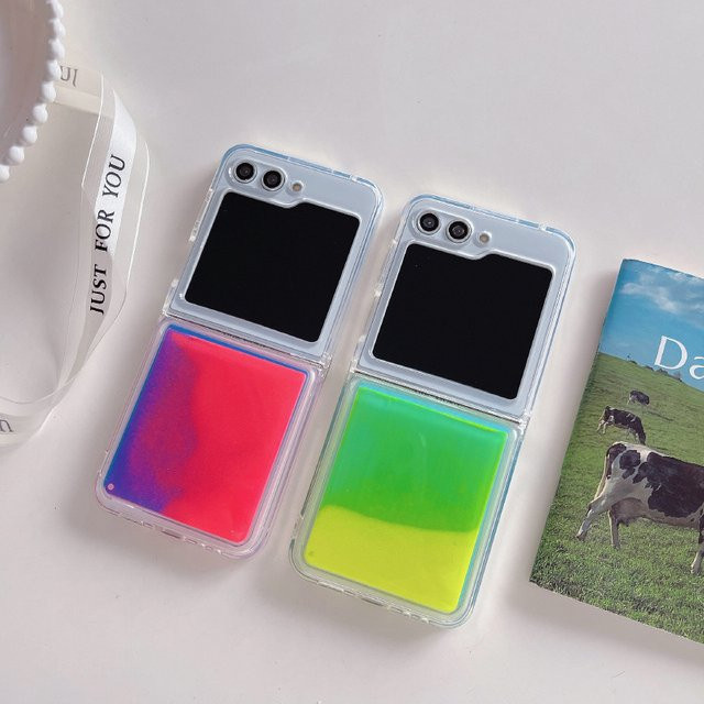 Transparente nachtleuchtende Quicksand Handyhülle mit Farb-Kollision für Samsung Galaxy Z Flip 7 6 5 4 3 in Blau und Rot - Bild 1