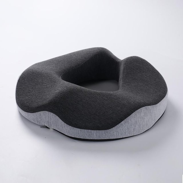 Gesundheitssitzkissen aus Memory-Schaum von Household supplies MH mit abnehmbarem Bezug für Steißbein und Hüfte - Bild 1