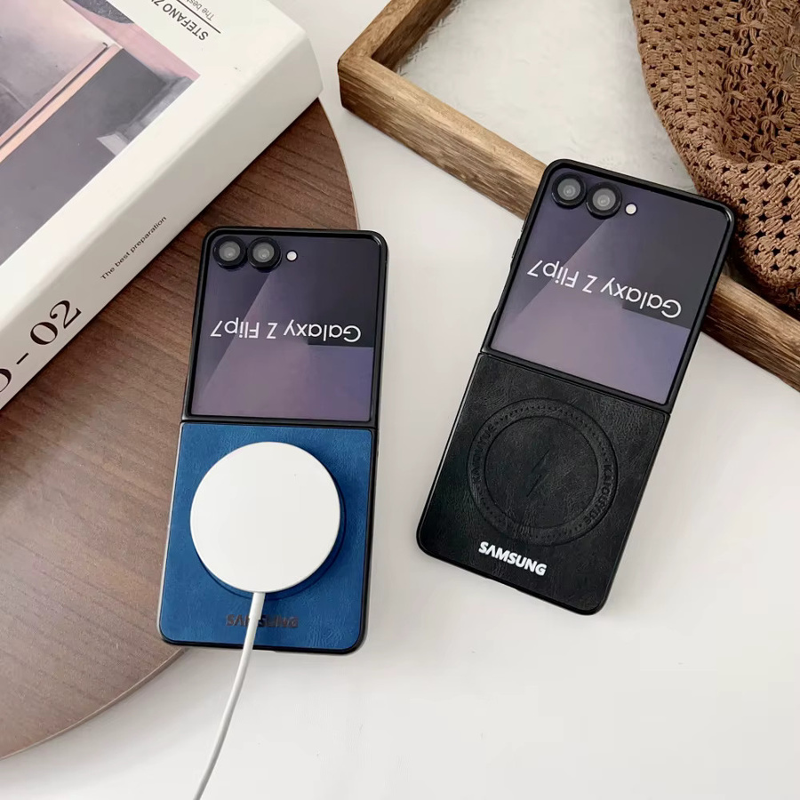 Samsung Galaxy Z Flip 8 und Z Flip 7 Magnetische Anti-Sturz Handyhülle aus Mattem Lightning Napa Grain Leder in Blau mit MagSafe Kompatibilität - Bild 1