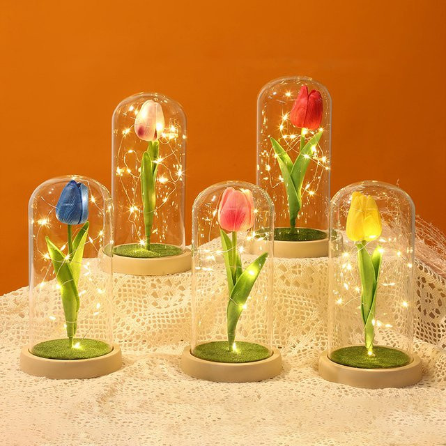 AINYROSE Ewige Tulpe als künstliche Blume in einer Glas-Kuppel mit Fee-Lichterkette, Farbe: Gelb - Bild 1