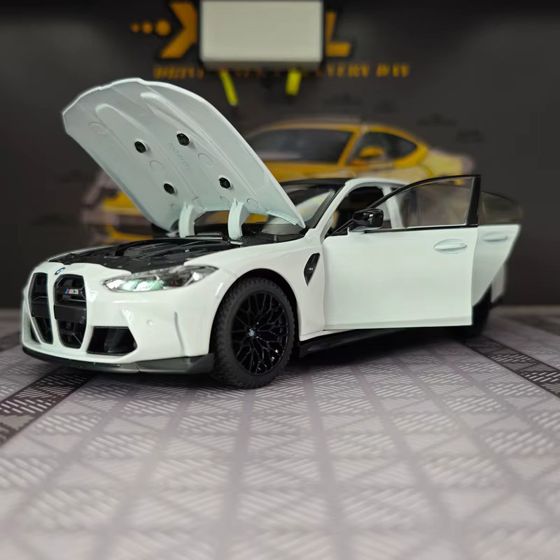 BMW M3 CS LCI Simulationsmodell, 1:24, Metall, Türen können geöffnet werden, Lenkung mit Stoßdämpfer, Rückfederung - Bild 1