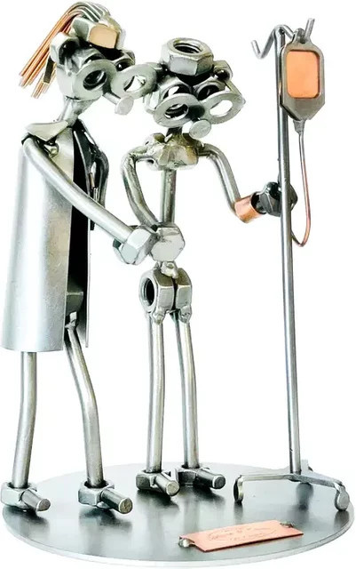 Schraubenmännchen Krankenpflegerin mit Patient von Hinz & Kunst aus Metall in Silber - Bild 1