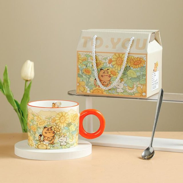 Niedliche Keramiktasse mit Tiger- oder Hasenmotiv in Mehrfarbig, Füllmenge: 500 ml - Bild 1
