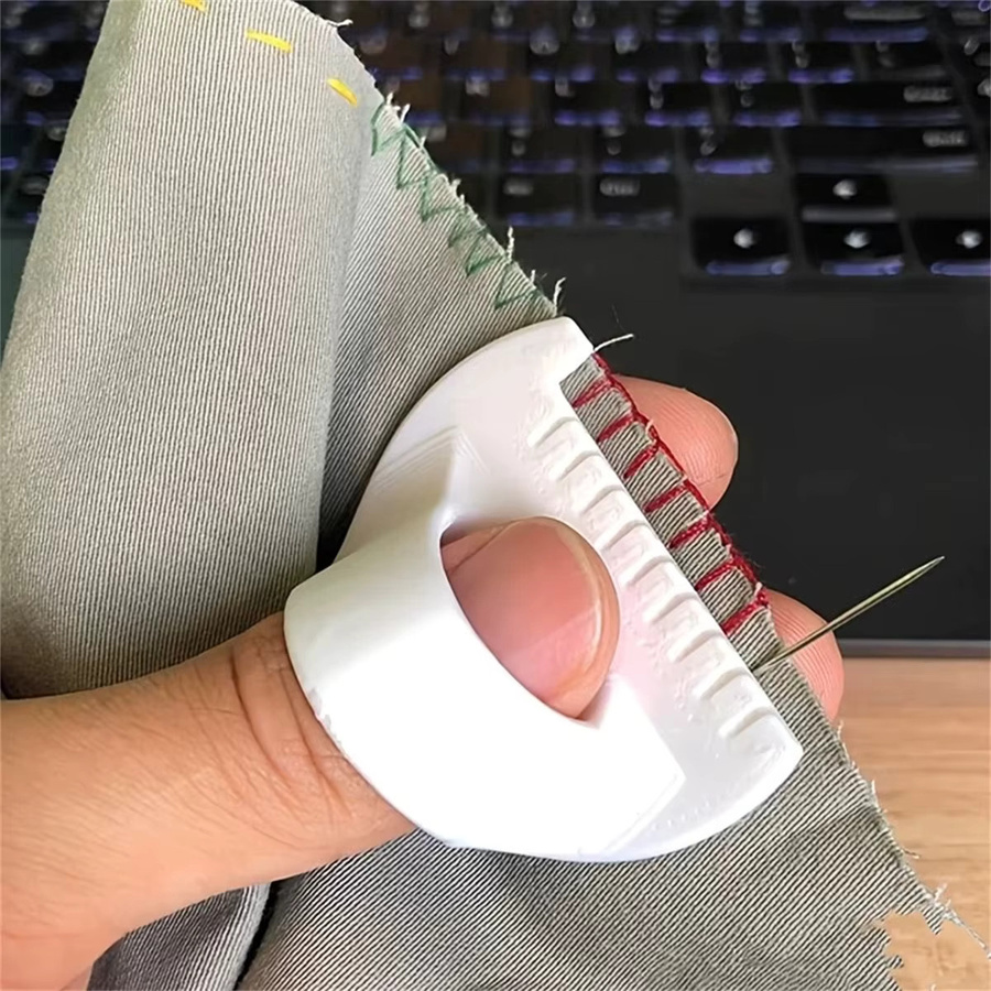 DIY-Nähanleitung-Vorlagen-Set für gleichmäßige Stiche in Gelb aus Kunststoff mit 3 mm Abstand für Stoffstickerei und Lederhandwerk - Bild 1