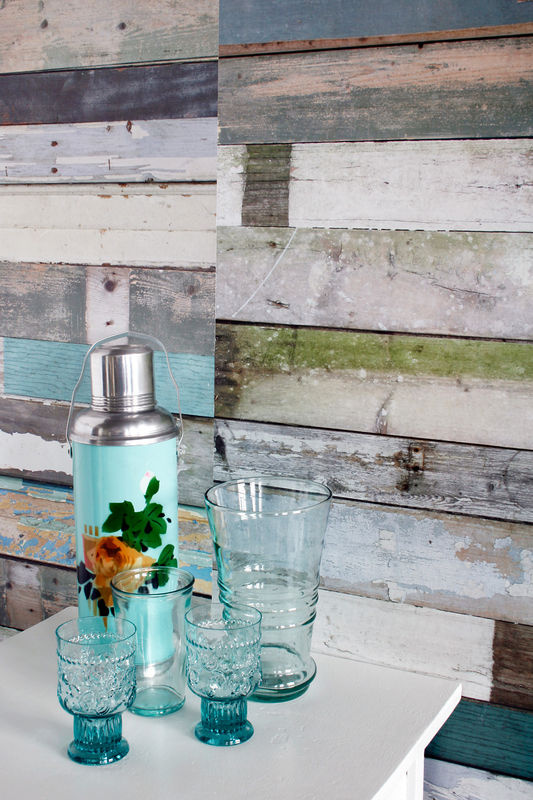 Studio Ditte Tapete Scrapwood Green in Multicolour als Vlies Tapete mit Natur- und Rustik-Design - Bild 2