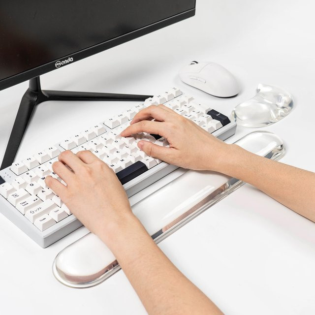 Venit Keys Ergonomische Handgelenkauflage aus Silikon mit Bubble-Design für Mauspad und Tastatur in Weiß und Transparent - Bild 1