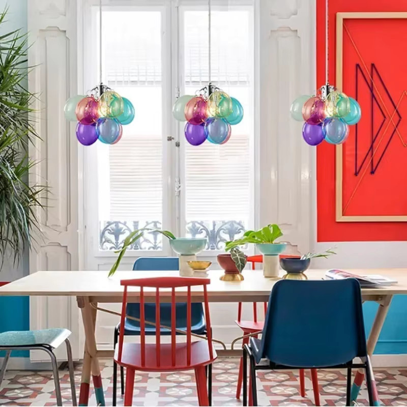 JIANKEXING Bubble-Hängeleuchter aus Glas und Metall in Multicolour mit silbernen Akzenten für dein Wohnzimmer oder Schlafzimmer - Bild 3