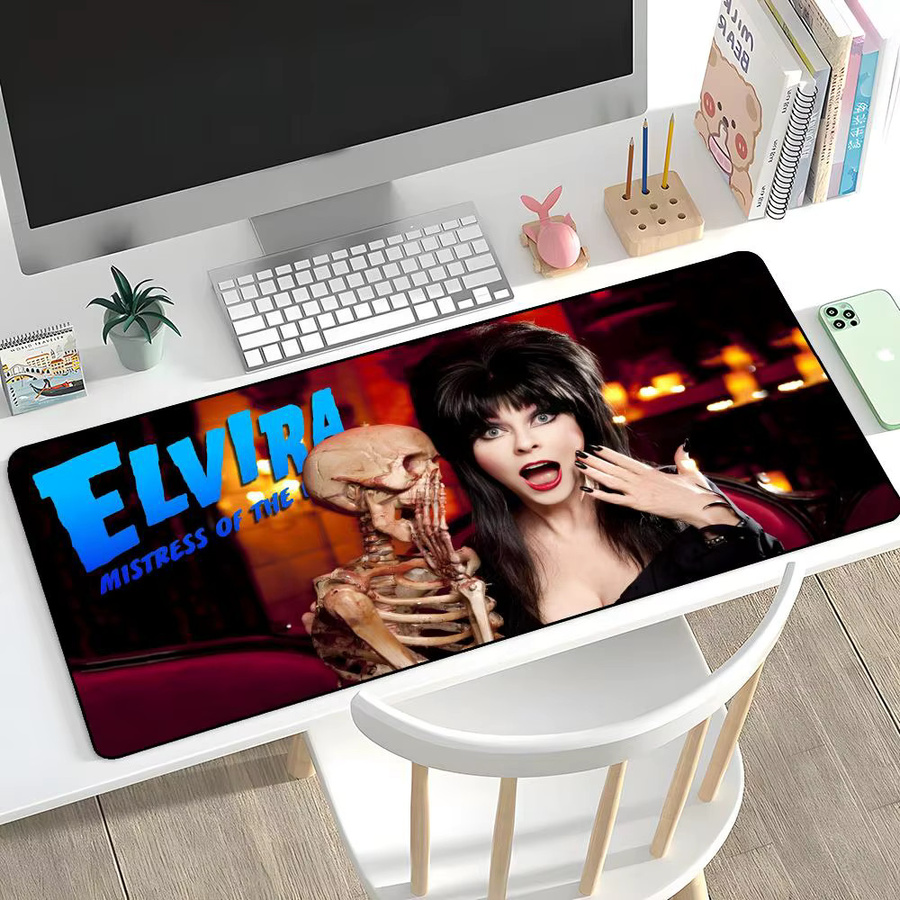 E-Elvira Mistress Of The Dark XXL-Mauspad in Schwarz für Gamer und Notebook-Nutzer - Bild 2