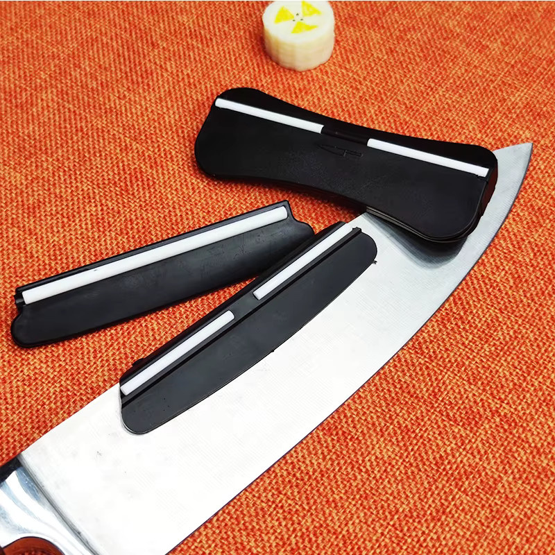 RSCHEF Messer-Schärfwinkel-Führung mit Keramikstab in Schwarz für 15 Grad Winkel, Schärfwerkzeug für Küchenmesser, Schleifsteine und Ölsteine - Bild 3