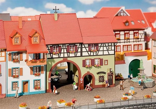 Faller Stadthaus Niederes Tor, 1:87 (Spur H0), Bunt / Mehrfarbig - Bild 1