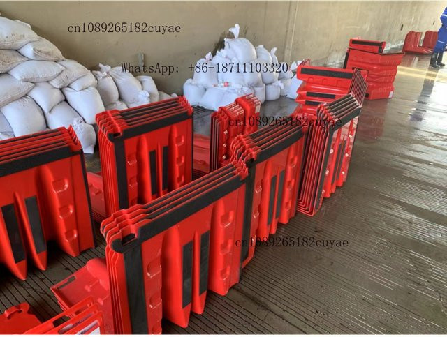 Bewegliche Hochwasserbarriere Boxwall aus ABS-Kunststoff in Rot zur Hochwasserschutz-Kontrolle für Garagen und U-Bahnen - Bild 1