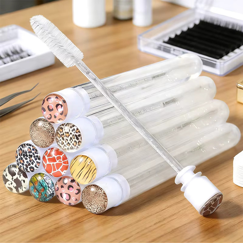 10 Stück Mascara-Bürsten mit Leopardenmuster und Schutzhülle, Unisex - Bild 2