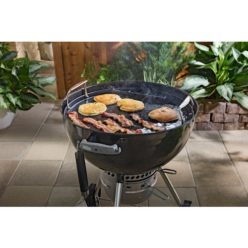 Weber Grillplatte Full-Size aus porzellanemailliertem Gusseisen für Holzkohlegrills, schwarz, B/T/H: 55,5 x 54,5 x 11,5 cm - Bild 2