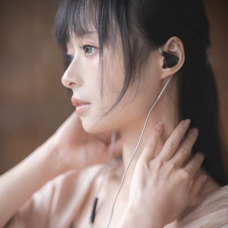 Moondrop Chu II DSP In-Ear-Monitore mit USB-C Anschluss und Mikrofon in Schwarz - Bild 3
