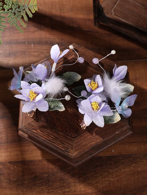 Haarspange aus Seide, lila Blumen, Schmetterling, Perle - Bild 1