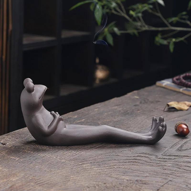 Lila Sandfrosch-Räuchergefäß aus Adlerholz und Sandelholz von Yiran Furniture für deinen Tisch - Bild 3