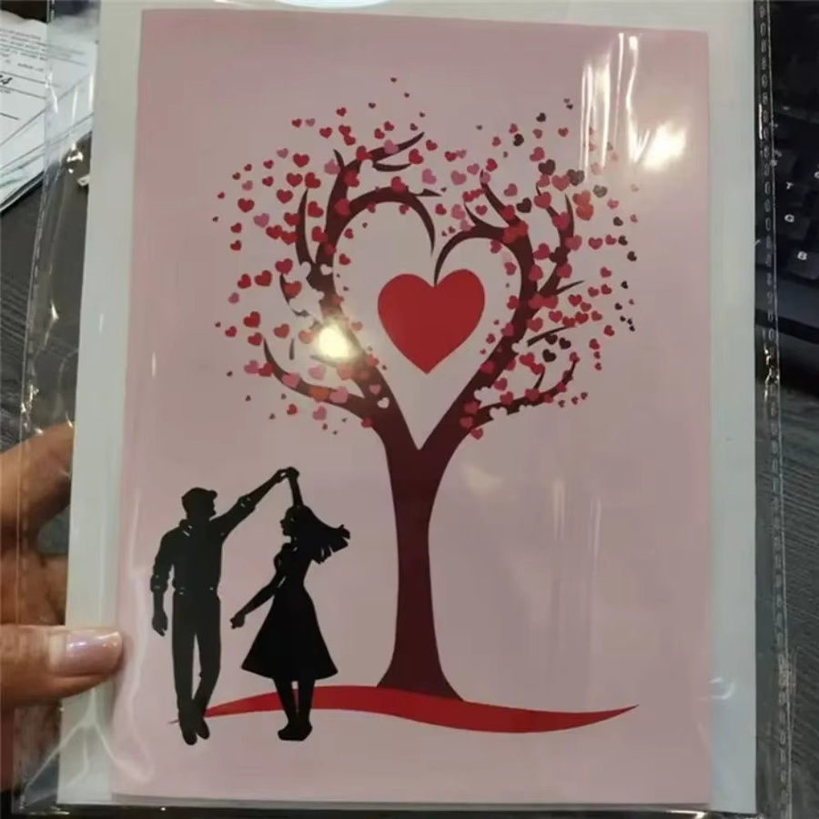 Elegante 3D-Herz-Baum-Grußkarte in Pink mit Umschlag als faltbare Hochzeits- und Liebespostkarte aus Papier - Bild 2