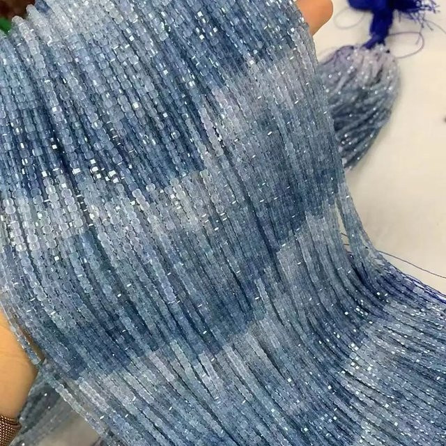 AAANatural Aquamarin Perlen, facettierte Rondelle Cube, lose Perlen - Bild 1