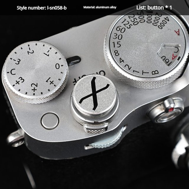 Fujifilm Blitzschuh-Metallauslöser in Silber für XS20, XT30II, XM5 und X100VI - Bild 1