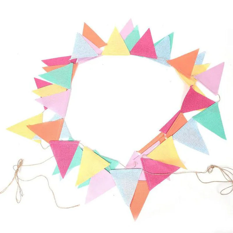CosyHome Wimpelkette aus Baumwolle mit 42 mehrfarbigen Flaggen in floralem und geometrischem Design für Hochzeiten und Kinderfeiern - Bild 1
