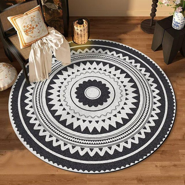 Runder Karpetti Teppich mit Stechapfel-Blumenmuster in Schwarz Weiß, rutschfest und waschbar, Durchmesser: 60 cm - Bild 1