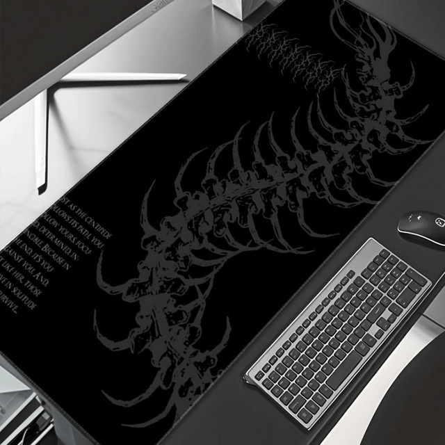 Mairuige XXL Dark Gothic Centipede Gaming-Mauspad in Schwarz als große Schreibtischunterlage für Büro und Tastatur - Bild 1