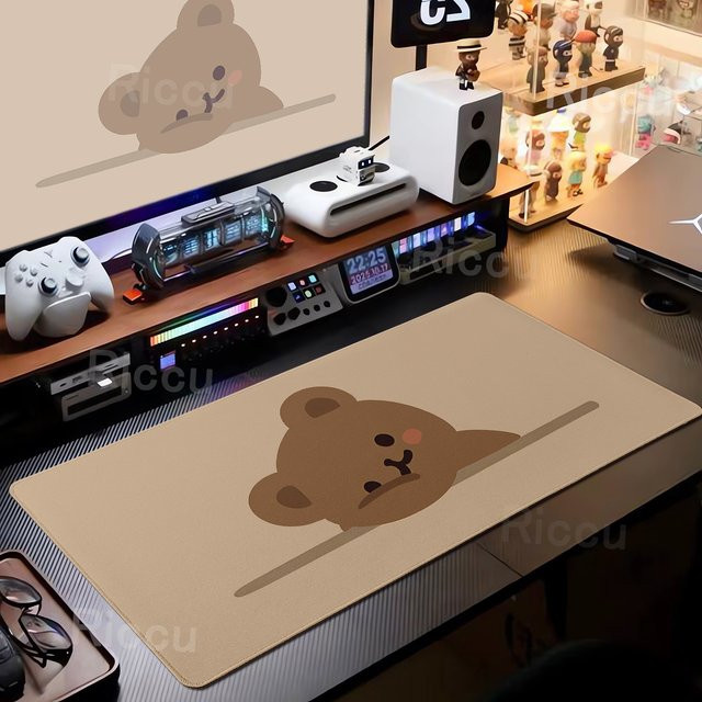 Riccu Mauspad mit Cartoon-Maus und Bär in Braun, große Schreibtischunterlage mit rutschfester Stichkante - Bild 1