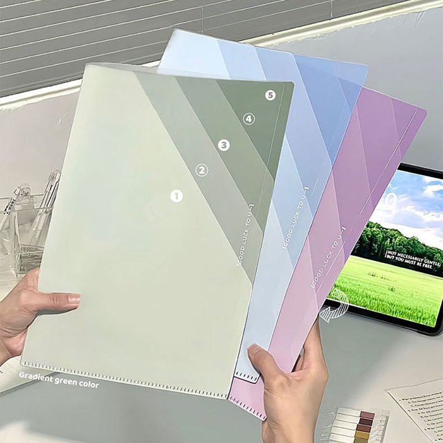 L-förmiger Seitenordner mit Farbverlauf in Lila und Multicolour, vertikale Aufbewahrung aus Kunststoff für Schülerarbeiten - Bild 1