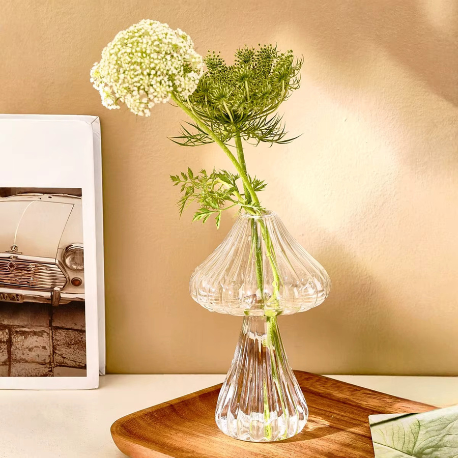 Dekorative Pilzvase aus transparentem Glas in Pilzform für deine Heimdekoration - Bild 4