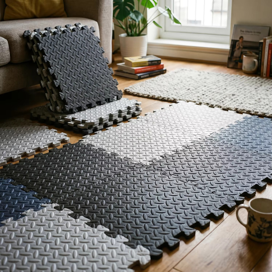 DHDH 16-teilige Baby-Spielmatte aus EVA-Schaumstoff, Puzzlematte für das Kinderzimmer, B/T: 60 x 60 cm, Farben: Schwarz und Mehrfarbig - Bild 2