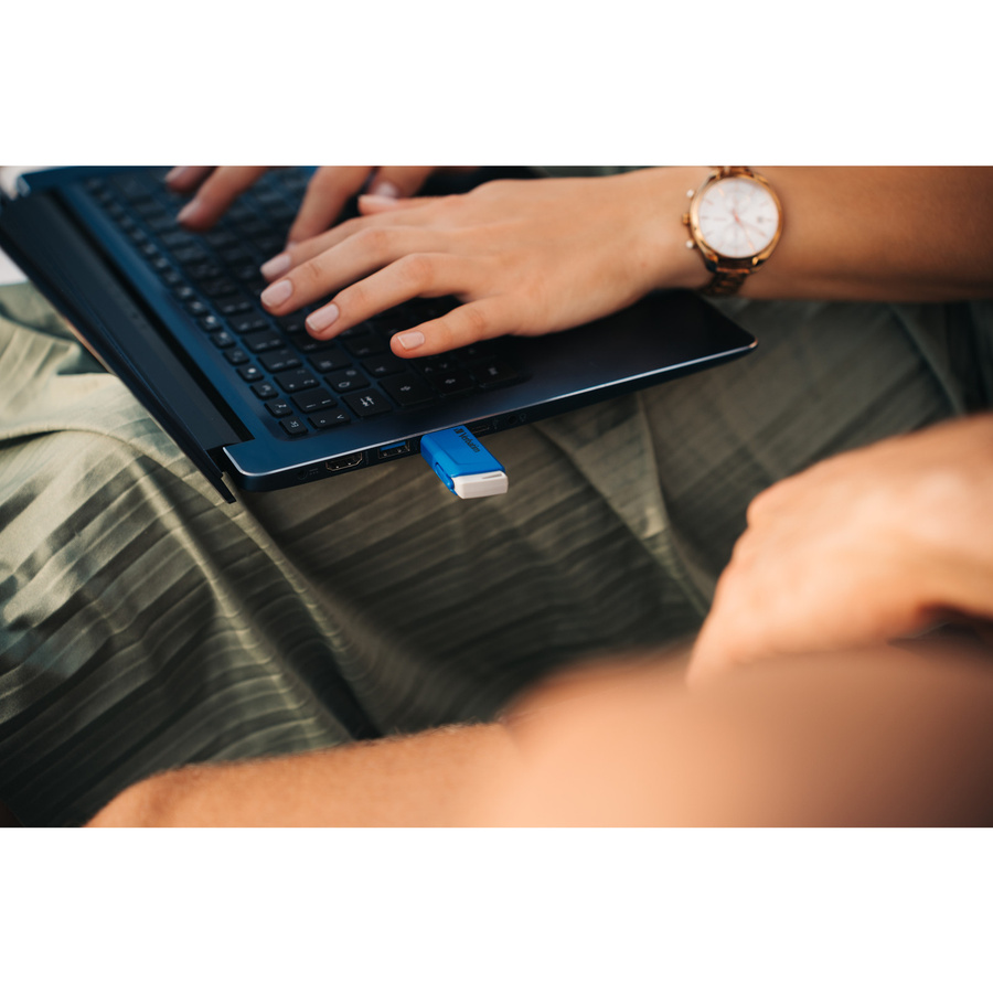 Verbatim Store 'n' Click USB-Stick USB 3.2 Gen 1 mit 32 GB in Rot und Blau - Bild 3