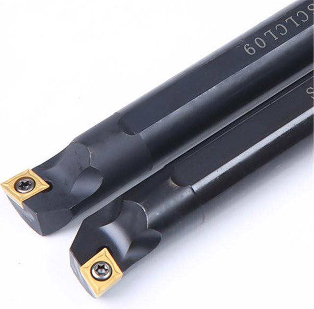 CNC Drehtools SCLCR und SCLCL für Rechts- und Linkshand-Bearbeitung in Schwarz - Bild 1