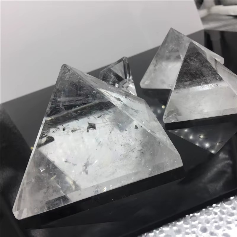 Natürliche weiße Quarzkristallpyramide von STONE BROTHERS, transparenter Rohstein für Reiki-Heilung - Bild 4