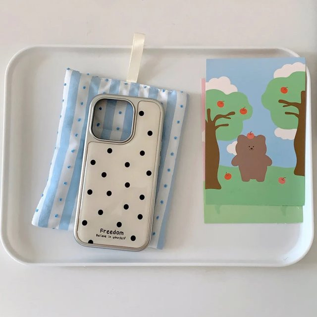 Minimalistische Polka Dot Handyhülle im koreanischen Design für iPhone 11 bis iPhone 17 Pro Max, Farbe: Weiß - Bild 1