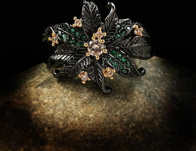 Ring, Zirkon, Blätter, Blumen, Damen - Bild 1