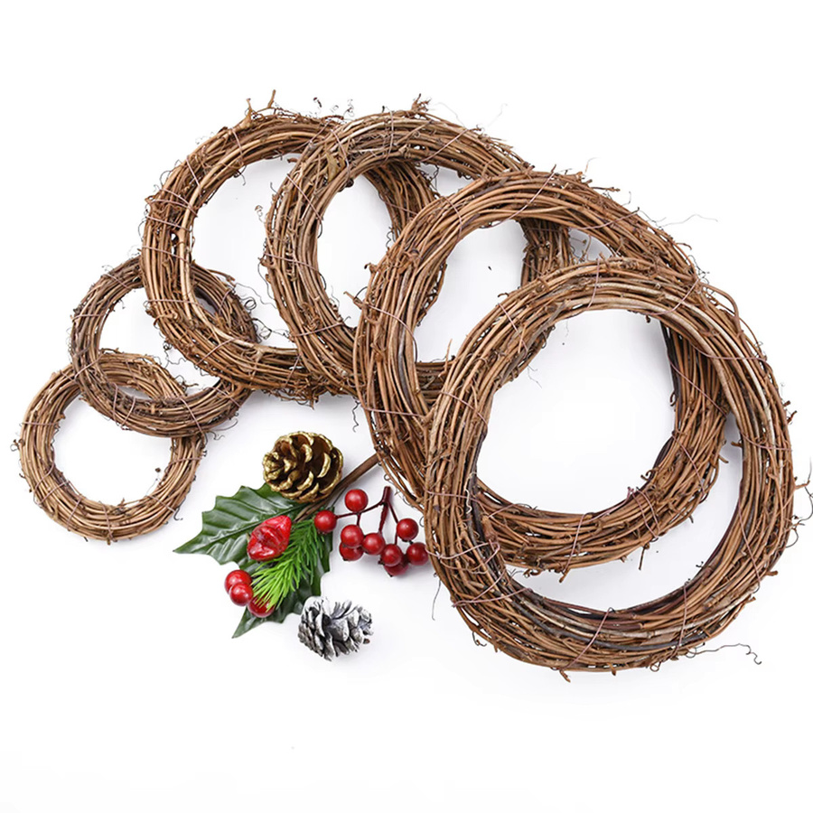ZQCY Künstlicher Kranz mit Blättern und Blumen in Braun für Hochzeit, Weihnachten und Garten als Hänge-Ornament - Bild 3