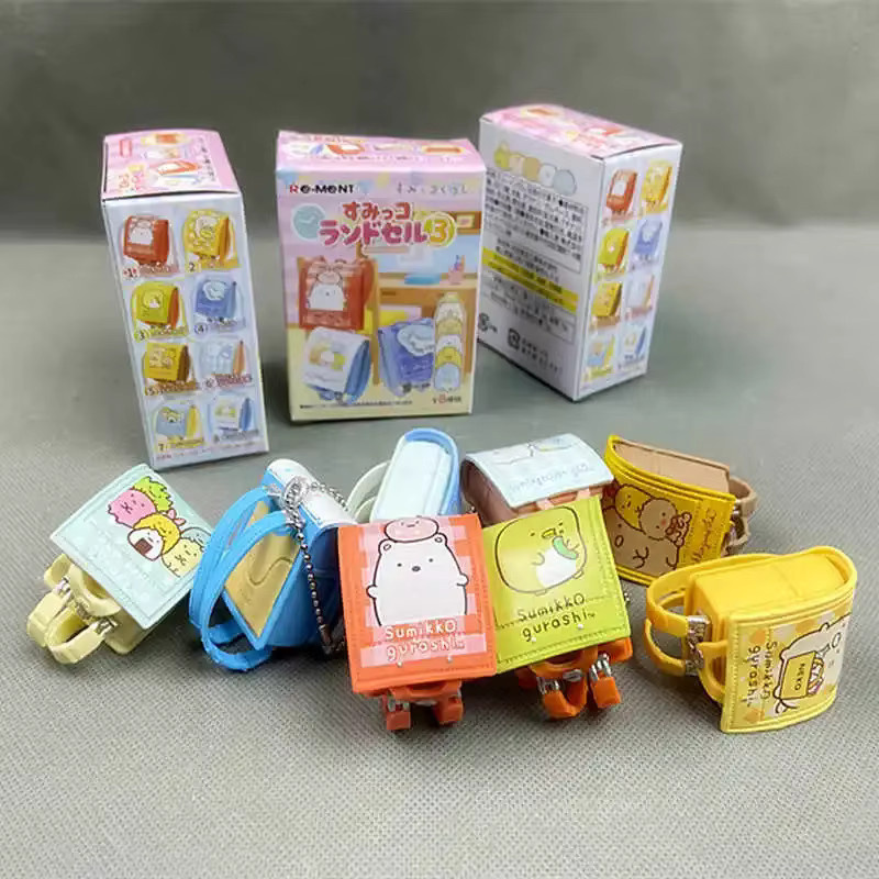 Re-Ment Sumikkogurashi Mini Umhängetaschen Blind Box mit Shirokuma, Tonkatsu und Neko Tierfiguren in Multicolor als Tischornamente und Zubehör für Kinder - Bild 2