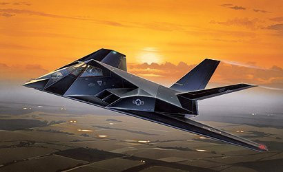 Italeri F-117A Stealth Nighthawk, Fahrzeug, 1:72, Schwarz - Bild 1