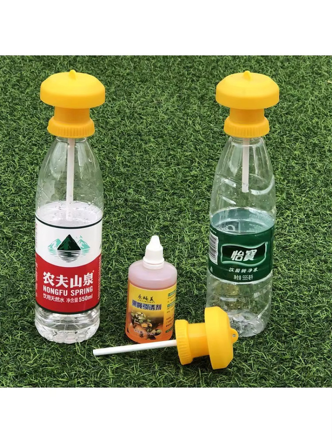 Gelbe Fruchtfliegen- und Nadelbienenfalle mit Lockmittel zur Schädlingsbekämpfung im Gemüsegarten - Bild 6