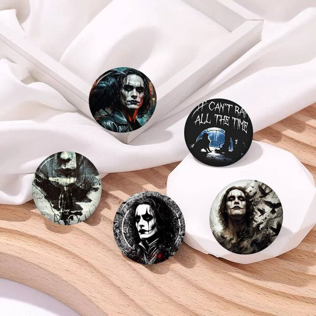 Brosche Gothic Films The Crow, Handgefertigt - Bild 1