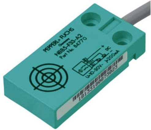 Pepperl+Fuchs Induktiver Sensor NBB5-F33-A2-5M 119772 PNP in Grün - Bild 1