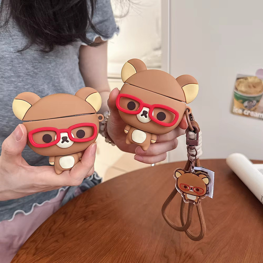 Schutzhülle für Apple AirPods 1 2 3 4 Pro 2 3 im Rilakkuma Bär Design, weiche Bluetooth-Kopfhörerhülle, Farbe: Braun - Bild 2