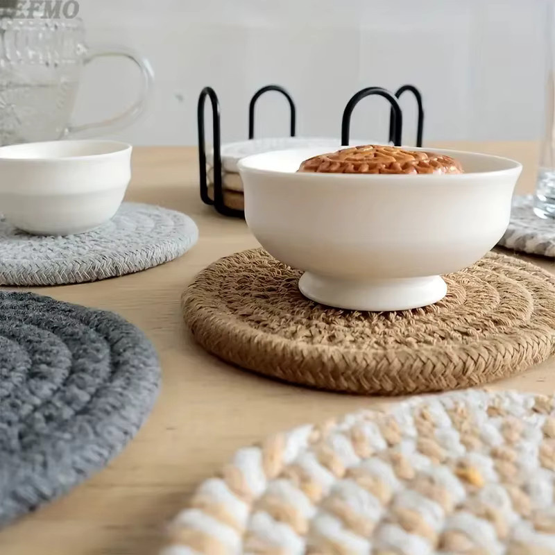Wiederverwendbare Baumwoll-Untersetzer in Unifarben für heiße Tassen und Schüsseln, rutschfeste Tischsets für Küche und Kaffeetisch von IEFMO - Bild 1