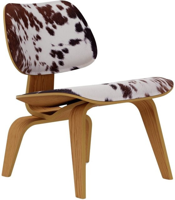Vitra Plywood Group LCW S Sessel mit Schichtholz-Gestell und braunem Fellbezug - Bild 1