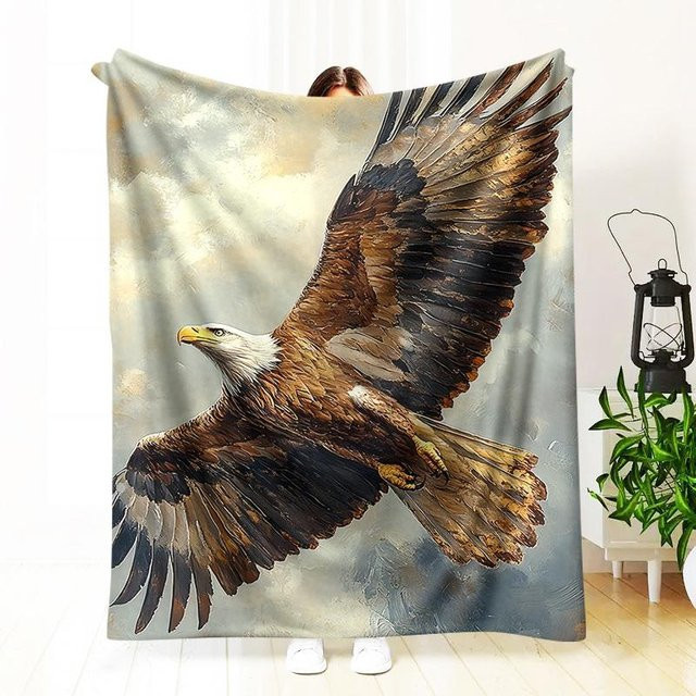 JMG Household Supplies Adler-Kuscheldecke mit Adler im Flug Design, weich und warm, B/H: 130 x 150 cm, Mehrfarbig (Braun, Schwarz, Grau, Beige) - Bild 1